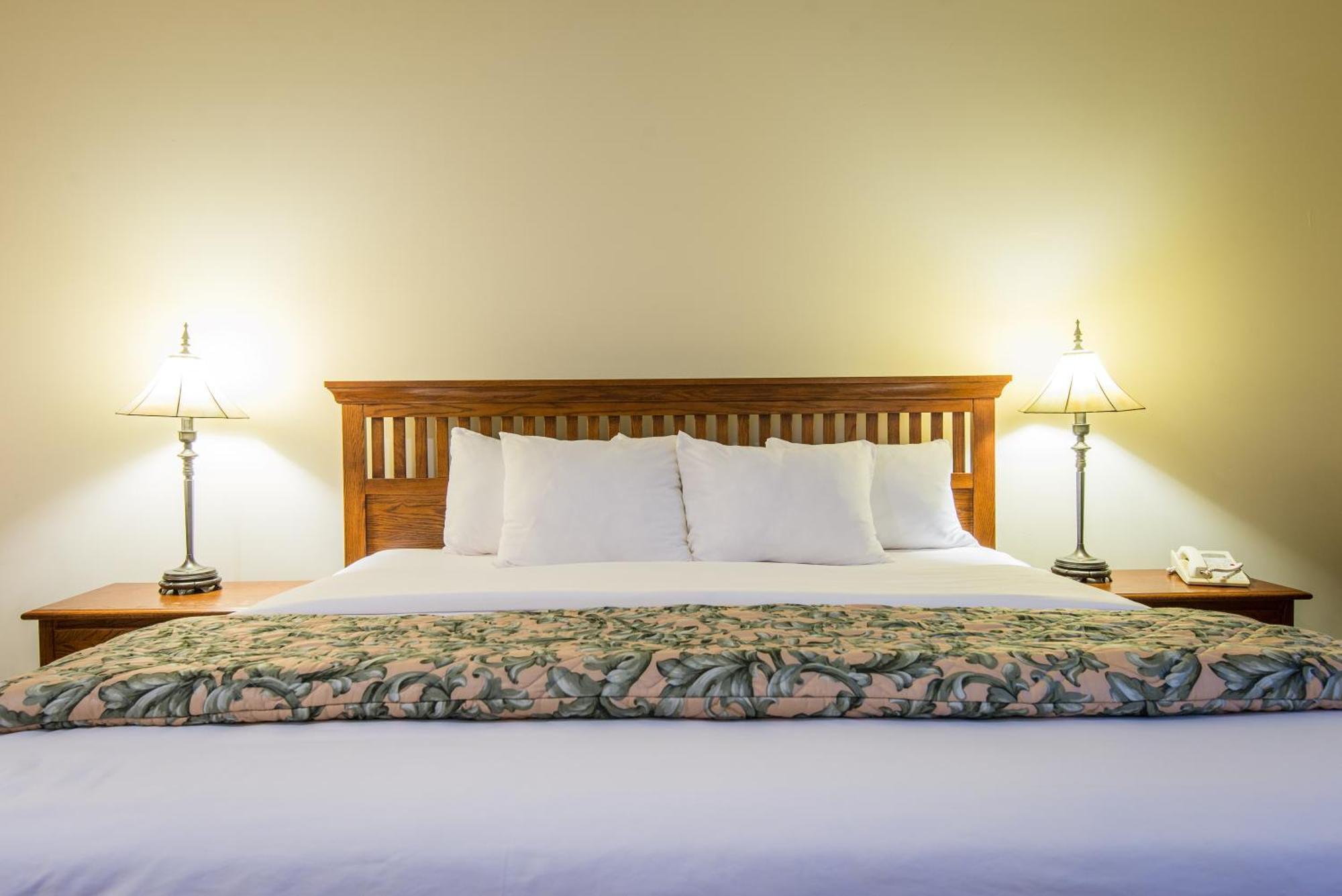 Fort Harrison State Park Inn Индианаполис Экстерьер фото